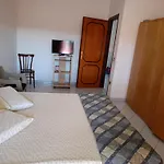 Apartment Appartamento Santa Giusta *