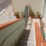 Appartamento Santa Giusta Apartment *