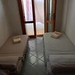 Apartment Appartamento Santa Giusta