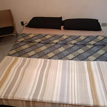 شقة Appartamento Santa Giusta