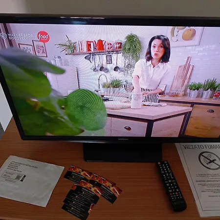 Appartamento Santa Giusta شقة