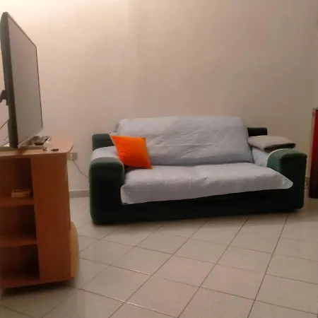 Daire Appartamento Santa Giusta